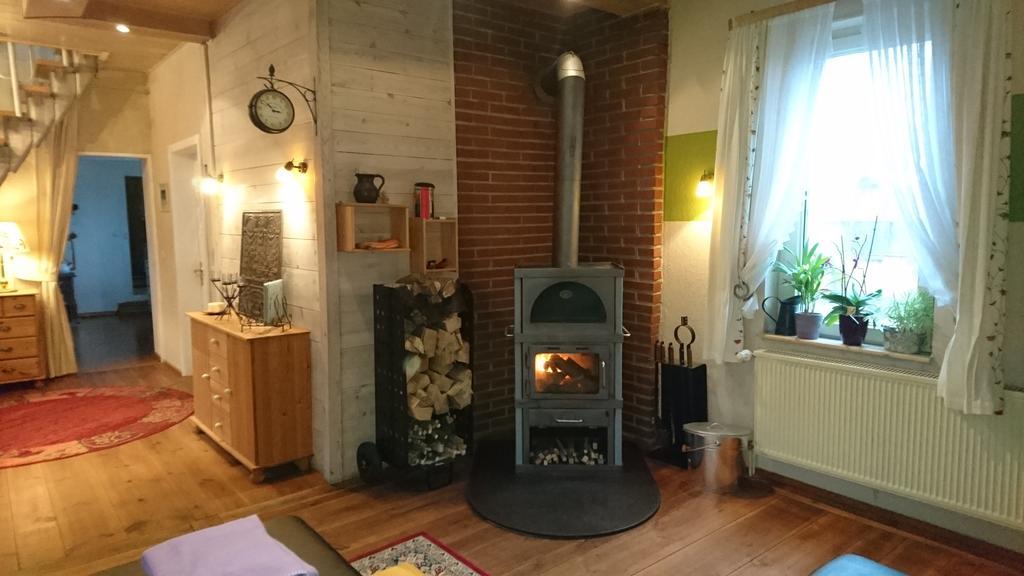 Ferienhaus vom Bahratal Hausen  Exterior foto